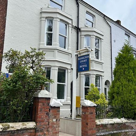 Hamilton Court Hotel Hoole Честер Экстерьер фото
